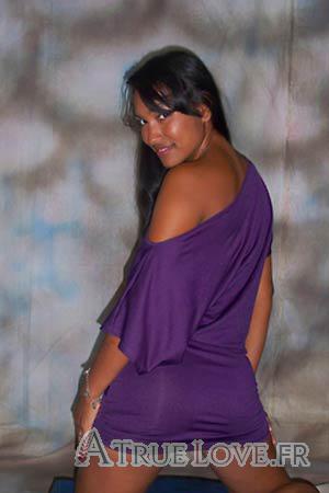 106515 - Kimberly &Acirc;ge: 24 - Colombie