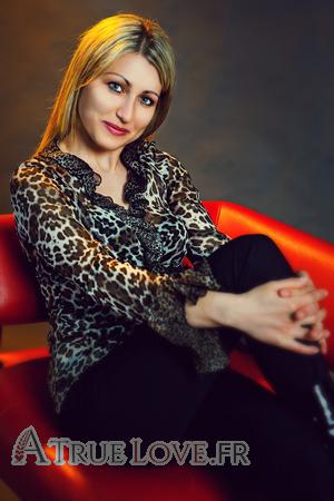 138353 - Julia &Acirc;ge: 32 - Ukraine