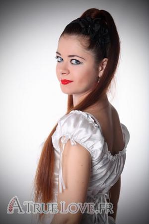 144398 - Olesia Âge: 32 - Ukraine