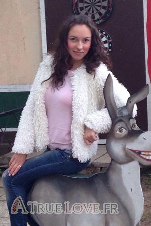 156896 - Tatiana Âge: 33 - Russie