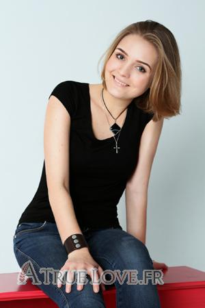 163053 - Ekaterina Âge: 32 - Ukraine