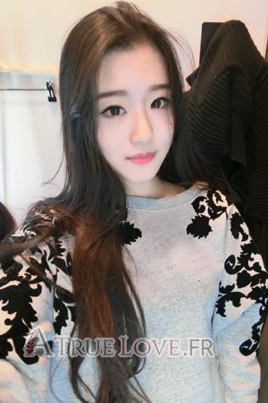Ladies of Chine