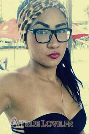 175043 - Carolina Âge: 29 - Colombie