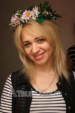 175936 - Natalya Âge: 47 - Russie