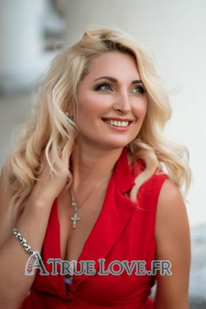 181168 - Natalia Âge: 48 - Ukraine