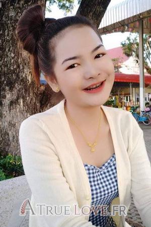 185770 - Chanyanut Âge: 25 - Thaïlande