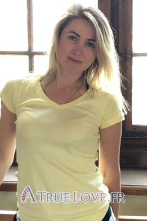 190406 - Anna Âge: 37 - Ukraine