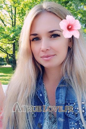 191377 - Natalia Âge: 33 - Russie