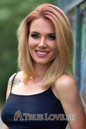 202122 - Irina Âge: 34 - Ukraine