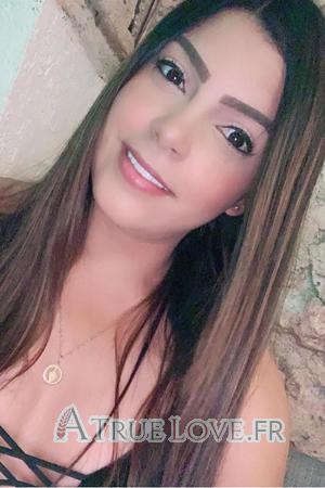 203839 - Paola Âge: 33 - Colombie