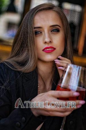 206200 - Natalia Âge: 33 - Ukraine