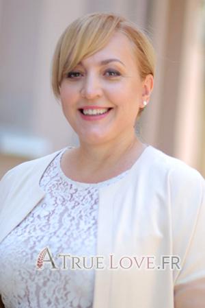 207312 - Angela Âge: 52 - Ukraine