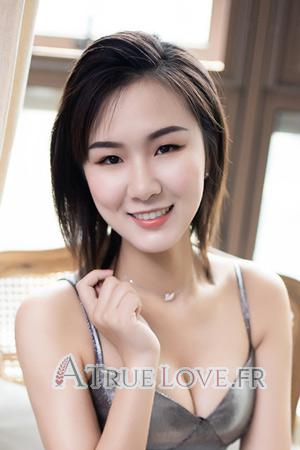 Ladies of Chine