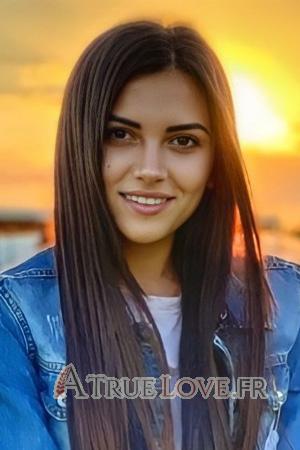209806 - Iryna Âge: 26 - Ukraine