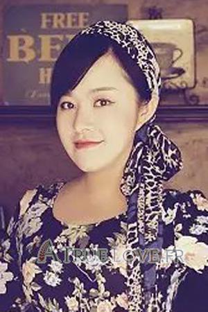 Chine women