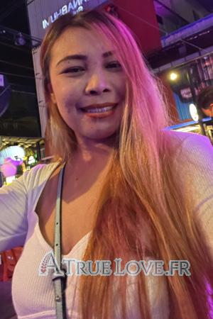 211660 - Suphaporn Âge: 27 - Thaïlande