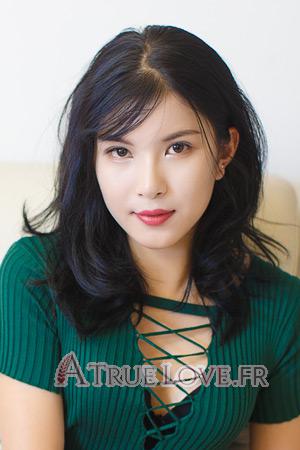 212344 - Erica Âge: 25 - Chine