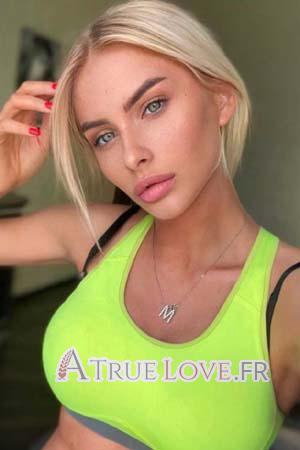 213385 - Oksana Âge: 24 - Ukraine
