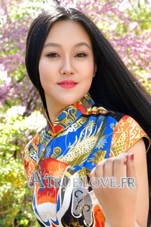 Chine women