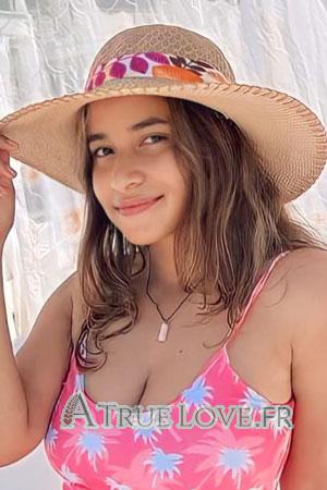 213888 - Greisy Âge: 23 - Colombie