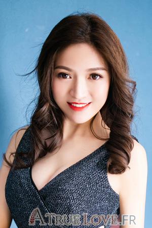 Ladies of Chine