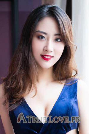 Chine women