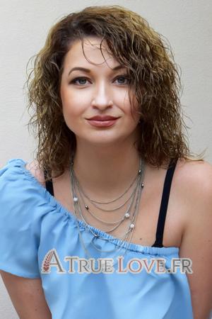 218365 - Julia &Acirc;ge: 34 - Ukraine