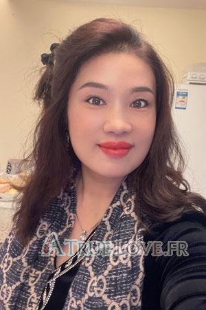 Ladies of Chine