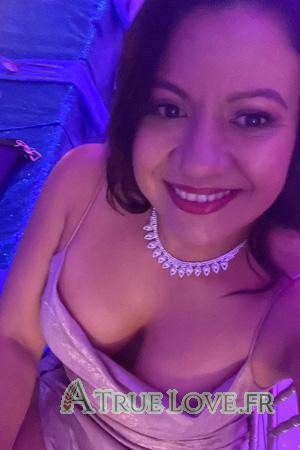 221804 - Lilliam &Acirc;ge: 44 - Costa Rica