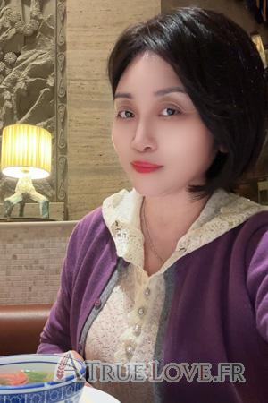 Ladies of Chine