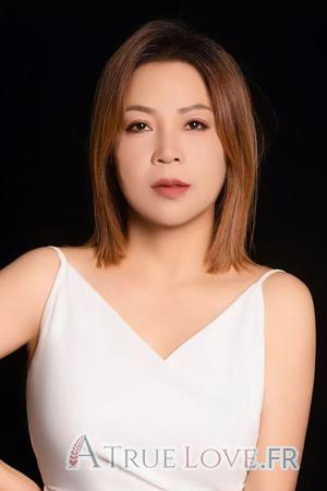 Ladies of Chine
