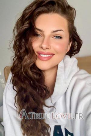 222760 - Krystyna Âge: 36 - Ukraine