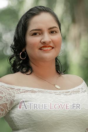 222796 - Lissette &Acirc;ge: 40 - P&eacute;rou