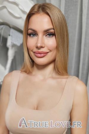 223782 - Oksana &Acirc;ge: 48 - Russia