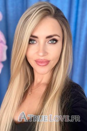 225271 - Valentina &Acirc;ge: 42 - Ukraine