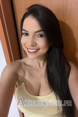 225673 - Pamella Karine &Acirc;ge: 32 - Brazil