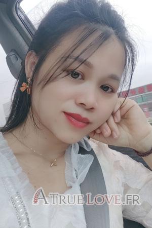 Ladies of Chine