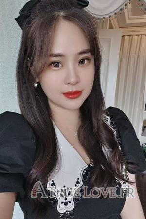 Ladies of Guangzhou