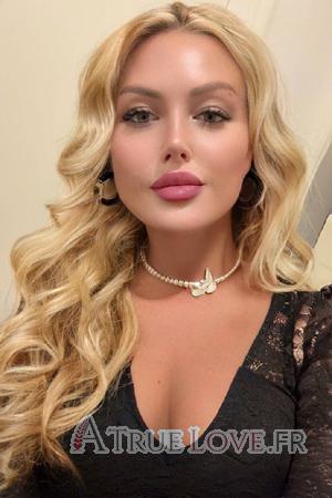 227072 - Yulia &Acirc;ge: 35 - Ukraine