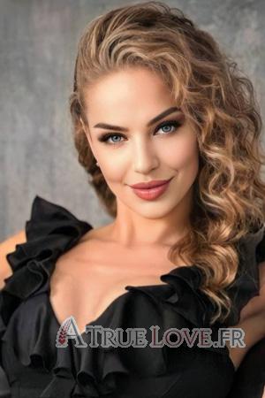 227154 - Nina &Acirc;ge: 34 - Moldavie