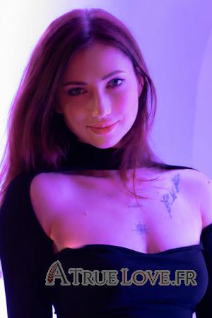 228341 - Yuliia &Acirc;ge: 35 - Ukraine