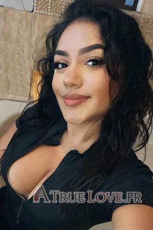 228386 - Stefanny &Acirc;ge: 25 - Costa Rica