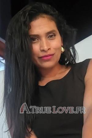 228581 - Diana &Acirc;ge: 33 - Costa Rica