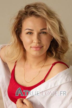 228774 - Olena &Acirc;ge: 39 - Ukraine