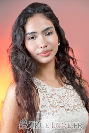 Philippines women