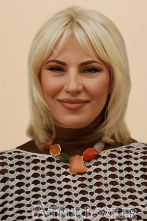 229166 - Elena &Acirc;ge: 61 - Argentine