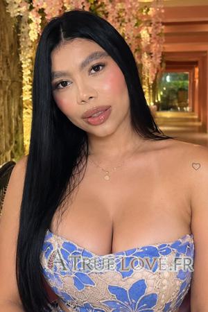 229427 - Alejandra &Acirc;ge: 24 - Colombie