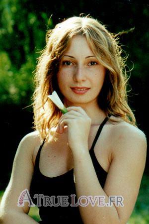 51640 - Regina &Acirc;ge: 30 - Ukraine