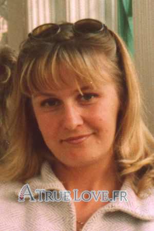 51904 - Svetlana &Acirc;ge: 35 - Russie