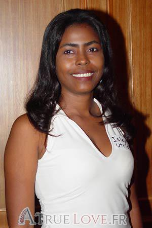 53513 - Isley &Acirc;ge: 36 - Colombie
